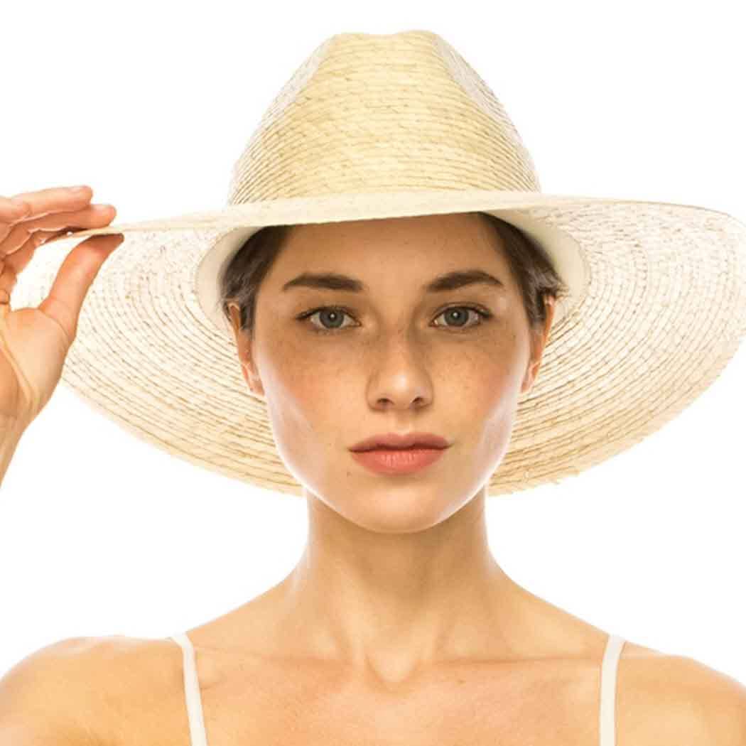 Natural palm leaf safari hat with slight downward sloping br: NATURAL / ONE SIZE